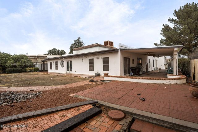 6555 Vista De Oro, Las Cruces, NM 88007