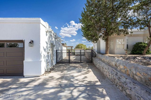 6555 Vista De Oro, Las Cruces, NM 88007