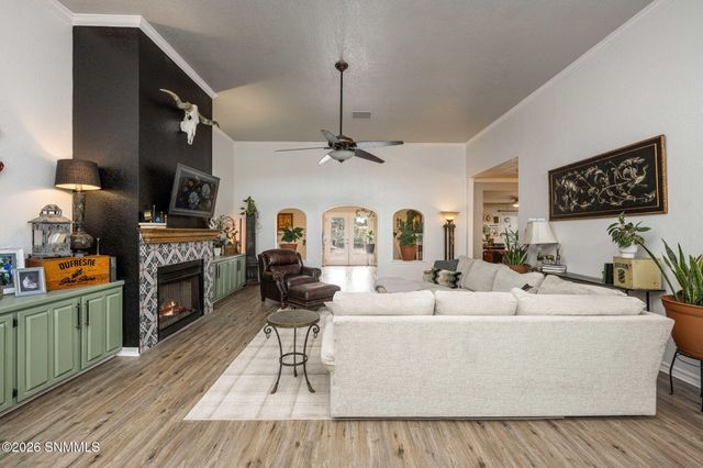 6555 Vista De Oro, Las Cruces, NM 88007