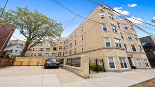 3215 N Francisco Avenue 2S, Chicago, IL 60618
