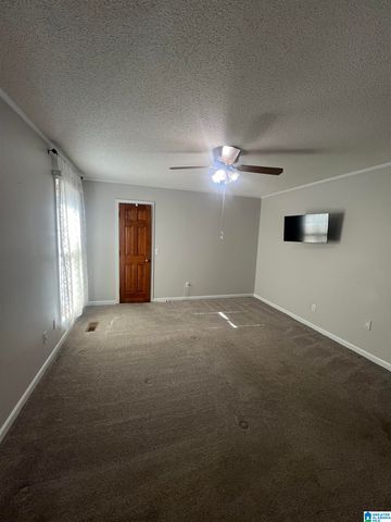 886 COUNTY ROAD 25, Jemison, AL 35085