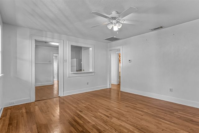 2109 Ashland Avenue, Fort Worth, TX 76107