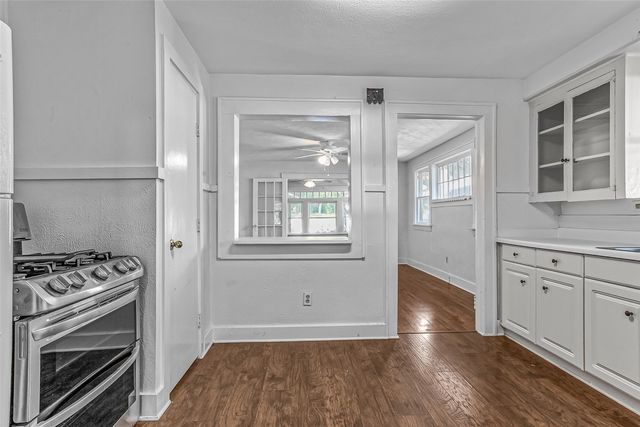 2109 Ashland Avenue, Fort Worth, TX 76107