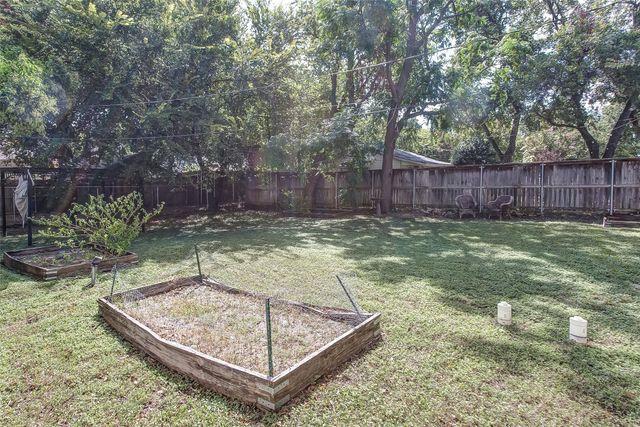2109 Ashland Avenue, Fort Worth, TX 76107