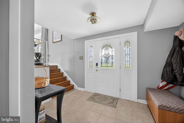 463 PINEWOOD RD, Philadelphia, PA 19116