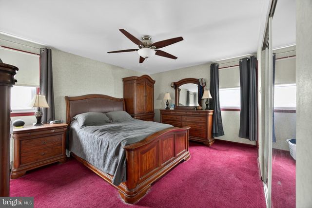 463 PINEWOOD RD, Philadelphia, PA 19116