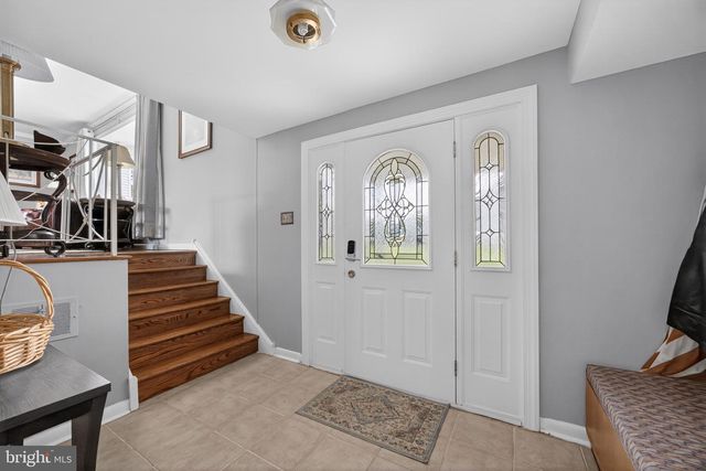 463 PINEWOOD RD, Philadelphia, PA 19116