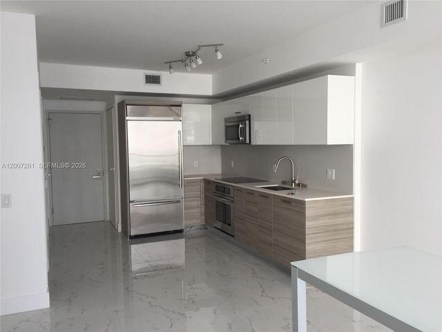 1300 BRICKELL BAY DR 1210, Miami, FL 33131