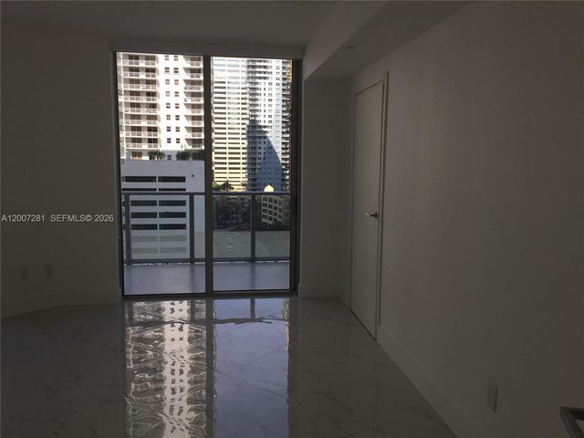 1300 BRICKELL BAY DR 1210, Miami, FL 33131