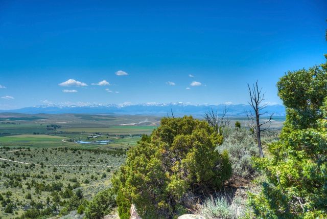 90 Fawn Meadow, Manhattan, MT 59741