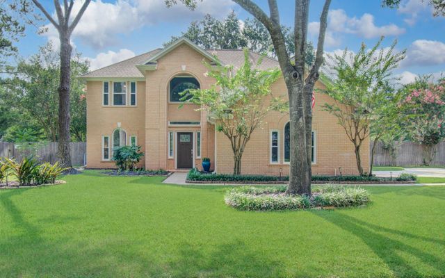 22927 Northoak Forest Lane, Spring, TX 77389