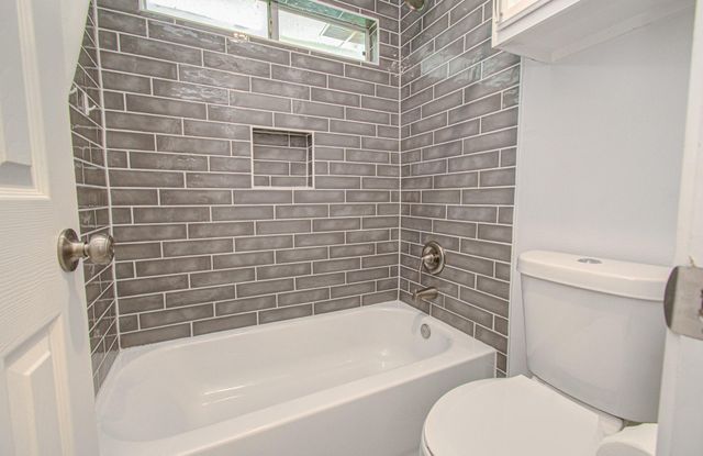 22927 Northoak Forest Lane, Spring, TX 77389
