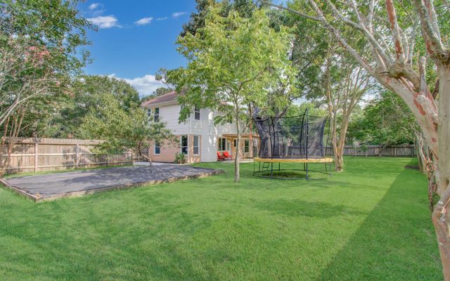 22927 Northoak Forest Lane, Spring, TX 77389