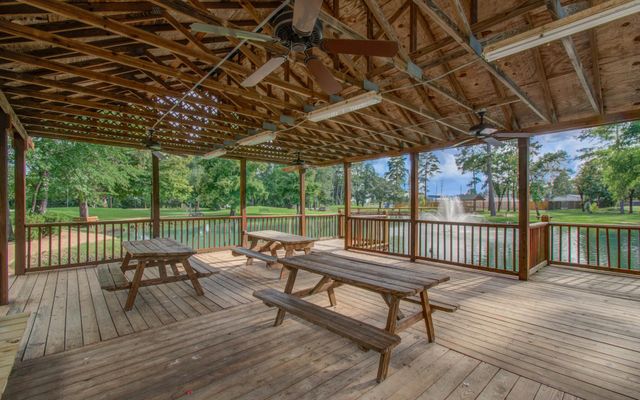 22927 Northoak Forest Lane, Spring, TX 77389