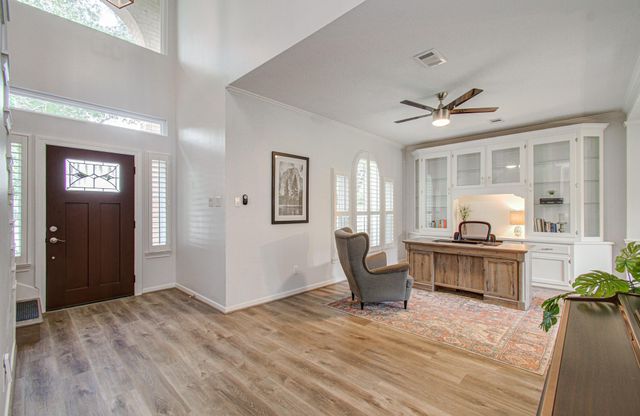 22927 Northoak Forest Lane, Spring, TX 77389