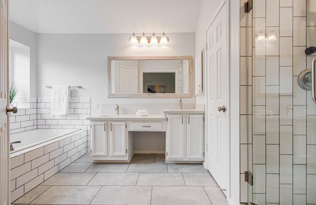 22927 Northoak Forest Lane, Spring, TX 77389