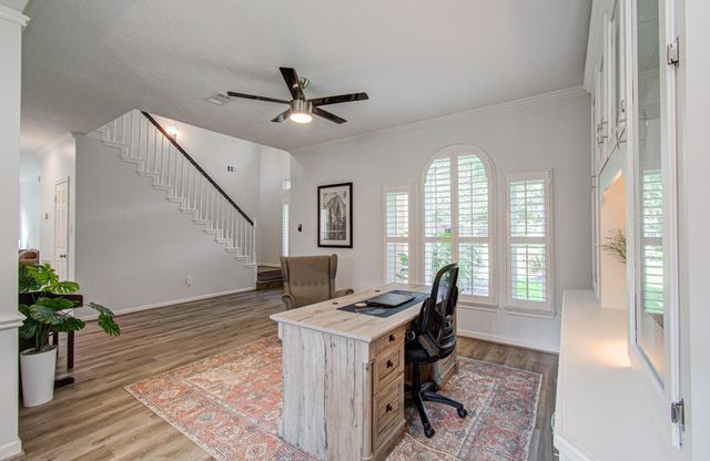 22927 Northoak Forest Lane, Spring, TX 77389
