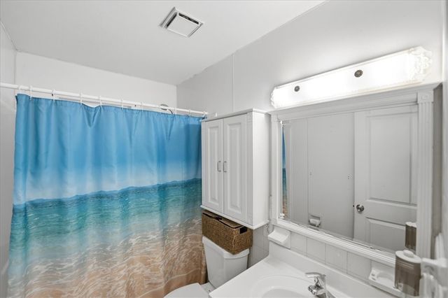 1956 1st Place SW, Vero Beach, FL 32962