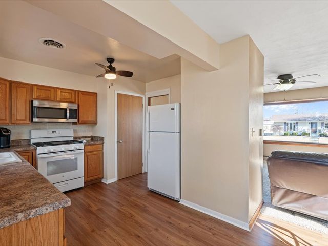 1420 7th Street, Orion, IL 61273