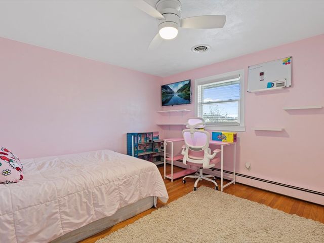 1420 7th Street, Orion, IL 61273