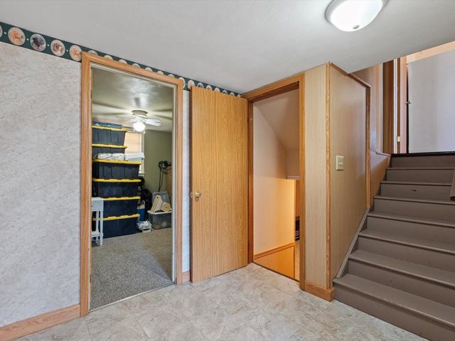 1420 7th Street, Orion, IL 61273