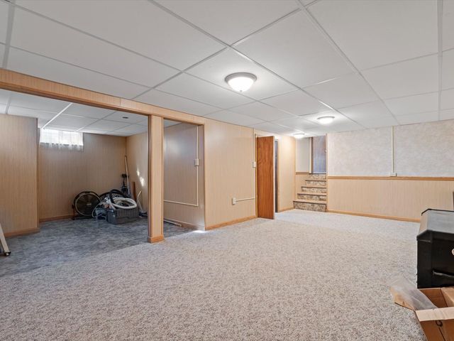 1420 7th Street, Orion, IL 61273