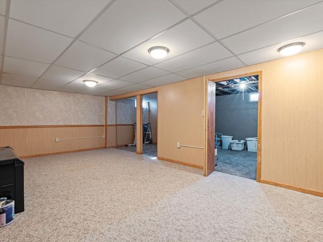 1420 7th Street, Orion, IL 61273