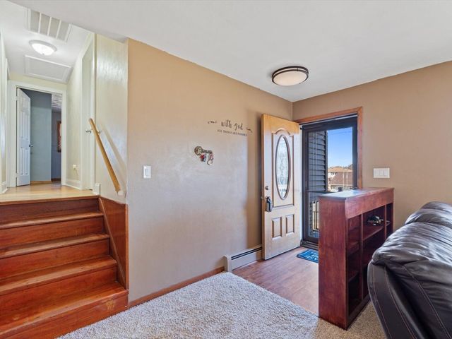 1420 7th Street, Orion, IL 61273