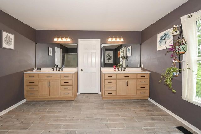 1335 E Jakes WAY, Whitewater, WI 53190