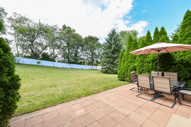 1335 E Jakes WAY, Whitewater, WI 53190