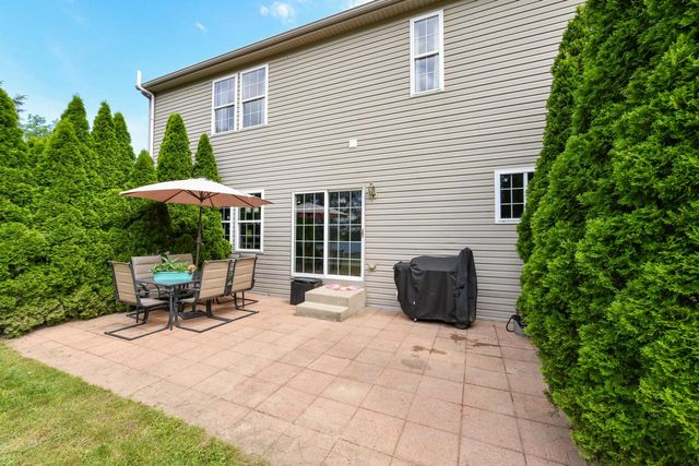 1335 E Jakes WAY, Whitewater, WI 53190