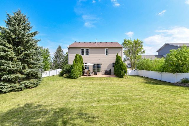 1335 E Jakes WAY, Whitewater, WI 53190