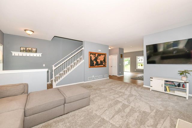 1335 E Jakes WAY, Whitewater, WI 53190