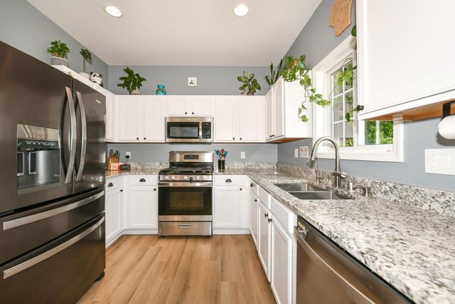 1335 E Jakes WAY, Whitewater, WI 53190