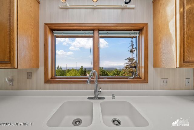 12515 Rya Road, Anchorage, AK 99516