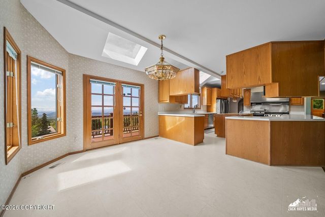 12515 Rya Road, Anchorage, AK 99516