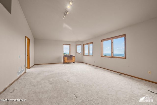 12515 Rya Road, Anchorage, AK 99516