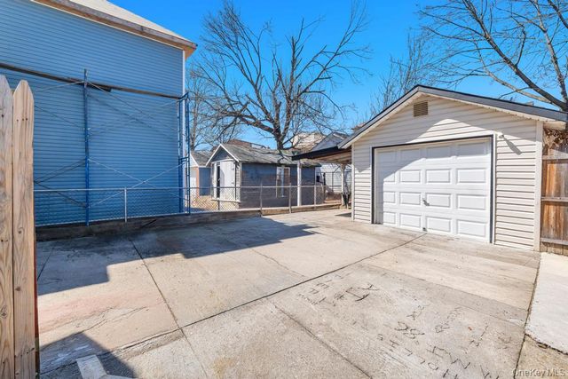 9460 199th Street, Hollis, NY 11423