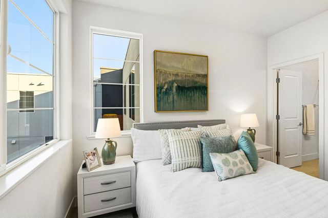 29322 Hub Ln, Hayward, CA 94544