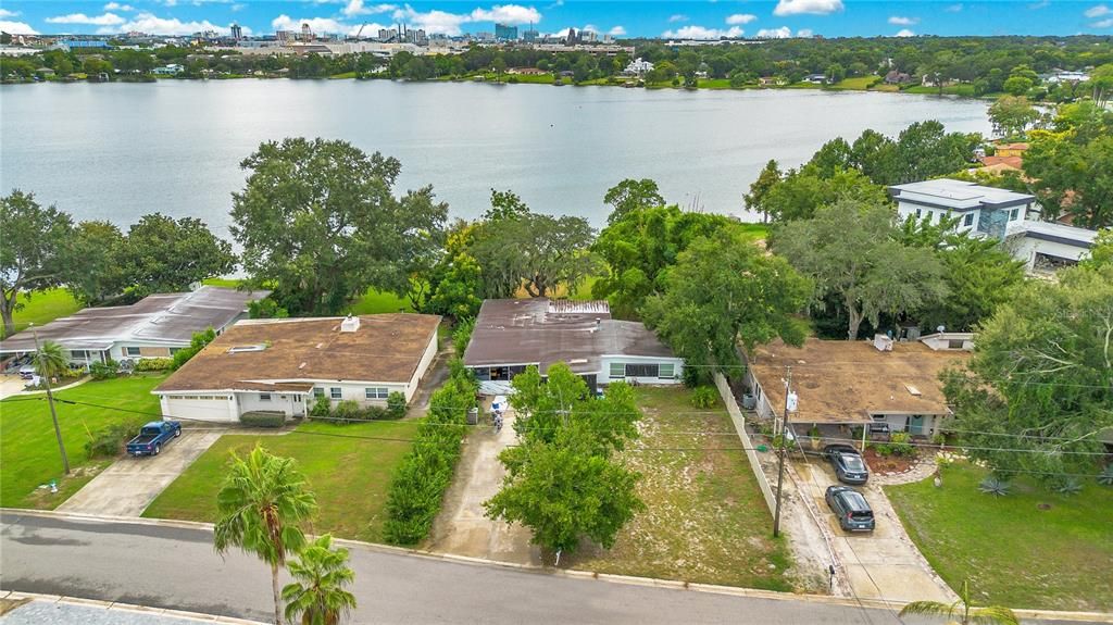 Image 32 of property listing at 6712 NINA ROSA DRIVE, Orlando, FL 32819