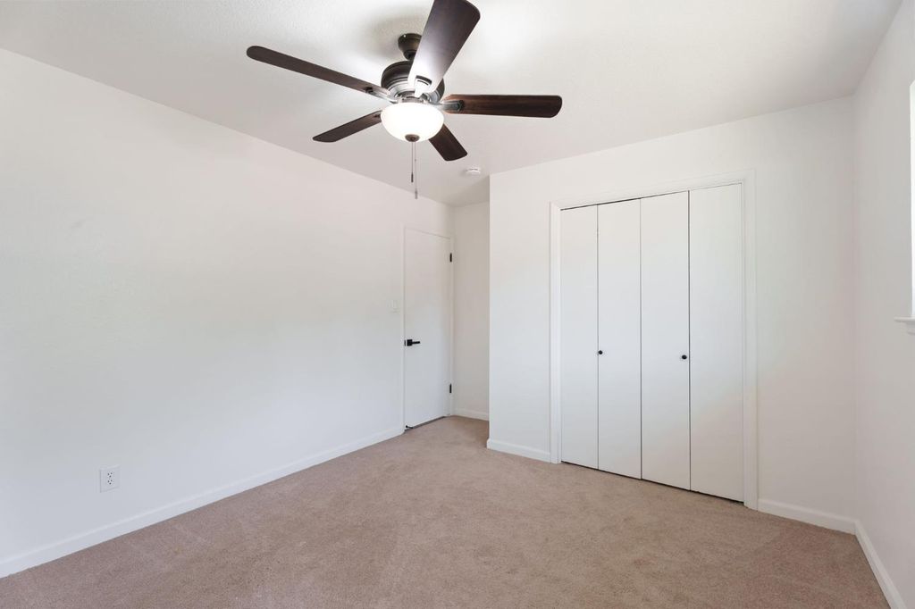 Image 12 of property listing at 6804 N Backer Avenue, Fresno, CA 93710