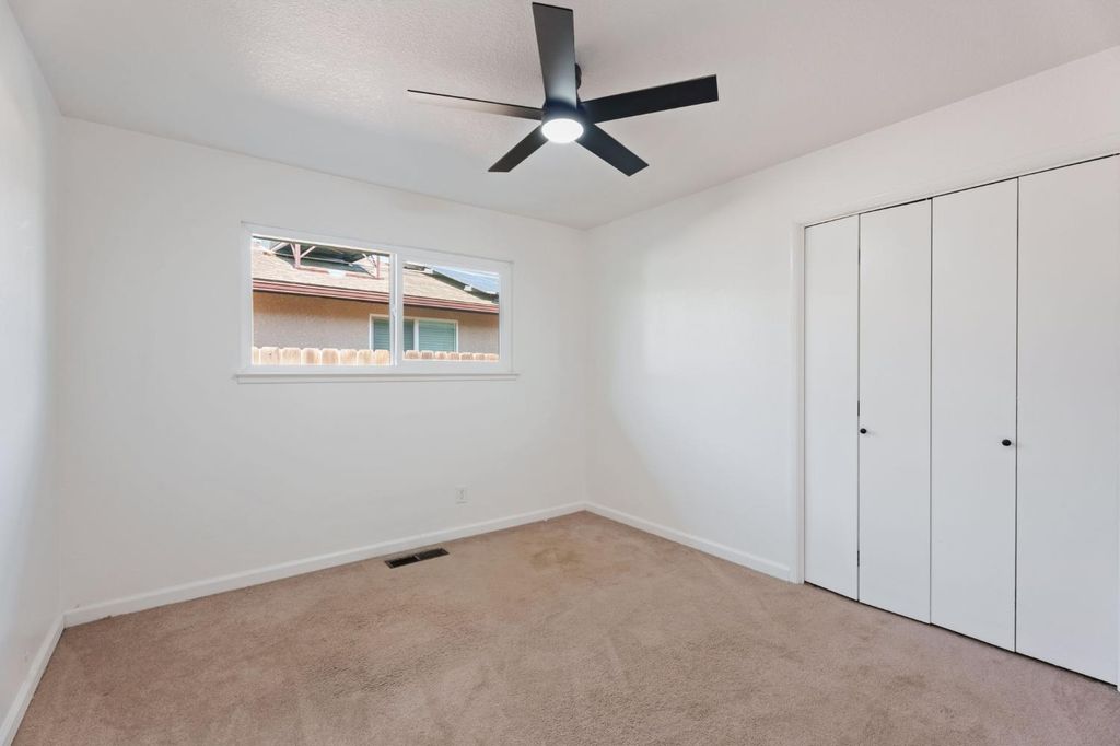 Image 13 of property listing at 6804 N Backer Avenue, Fresno, CA 93710