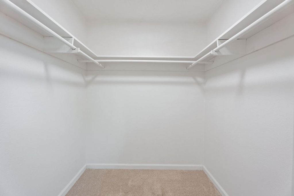 Image 15 of property listing at 6804 N Backer Avenue, Fresno, CA 93710