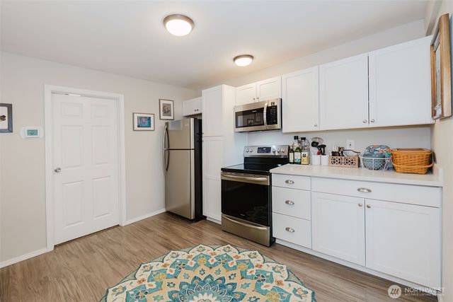 880 Hogan Lane, Bremerton, WA 98311