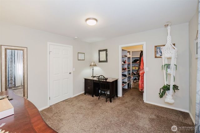880 Hogan Lane, Bremerton, WA 98311