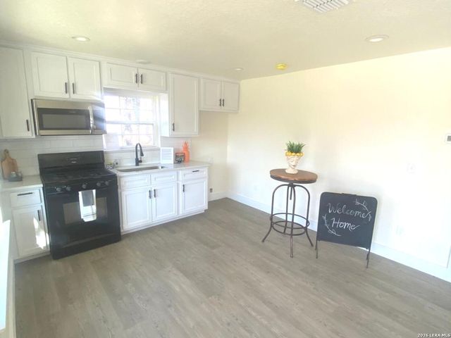 1307 Ceralvo, San Antonio, TX 78207