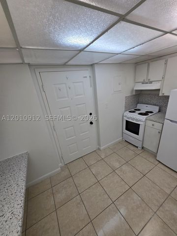 6980 NW 186th St 3-227A, Hialeah, FL 33015