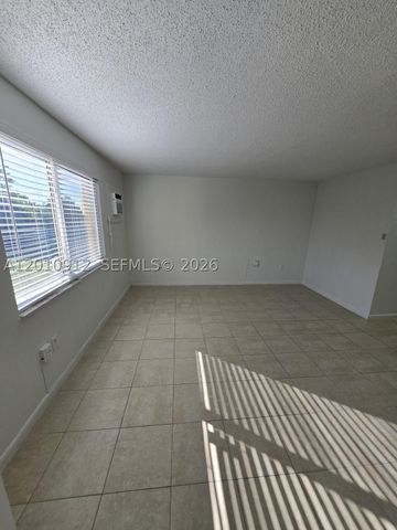 6980 NW 186th St 3-227A, Hialeah, FL 33015