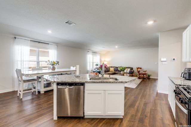 5012 Punch Shot, San Antonio, TX 78261