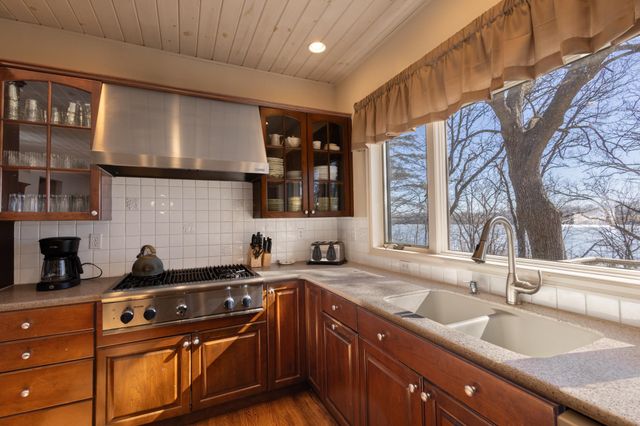 40861 Acorn Drive, Dent, MN 56528